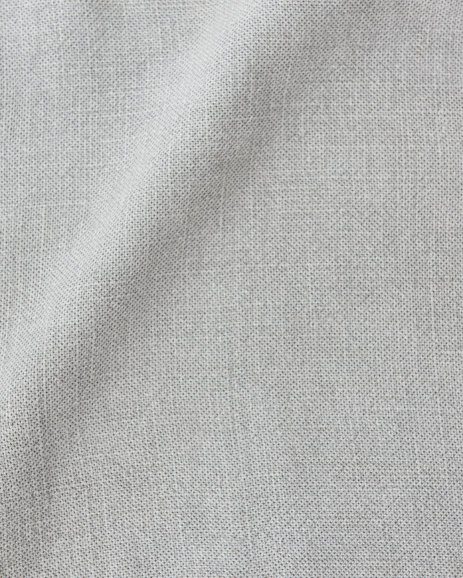 Swatch of Poppy Seed, a light cool grey Medium Weight Linen
