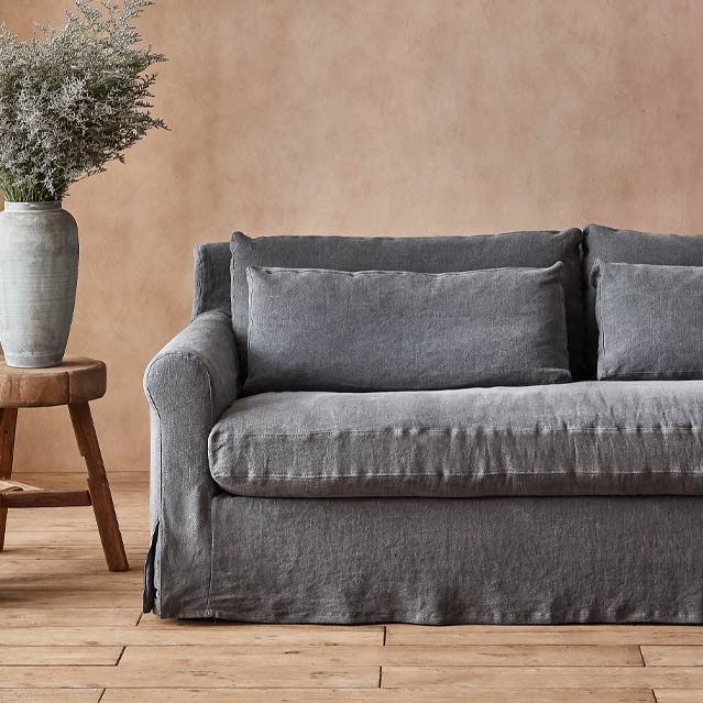 Elias Sofa in Light Weight Linen Black Pepper