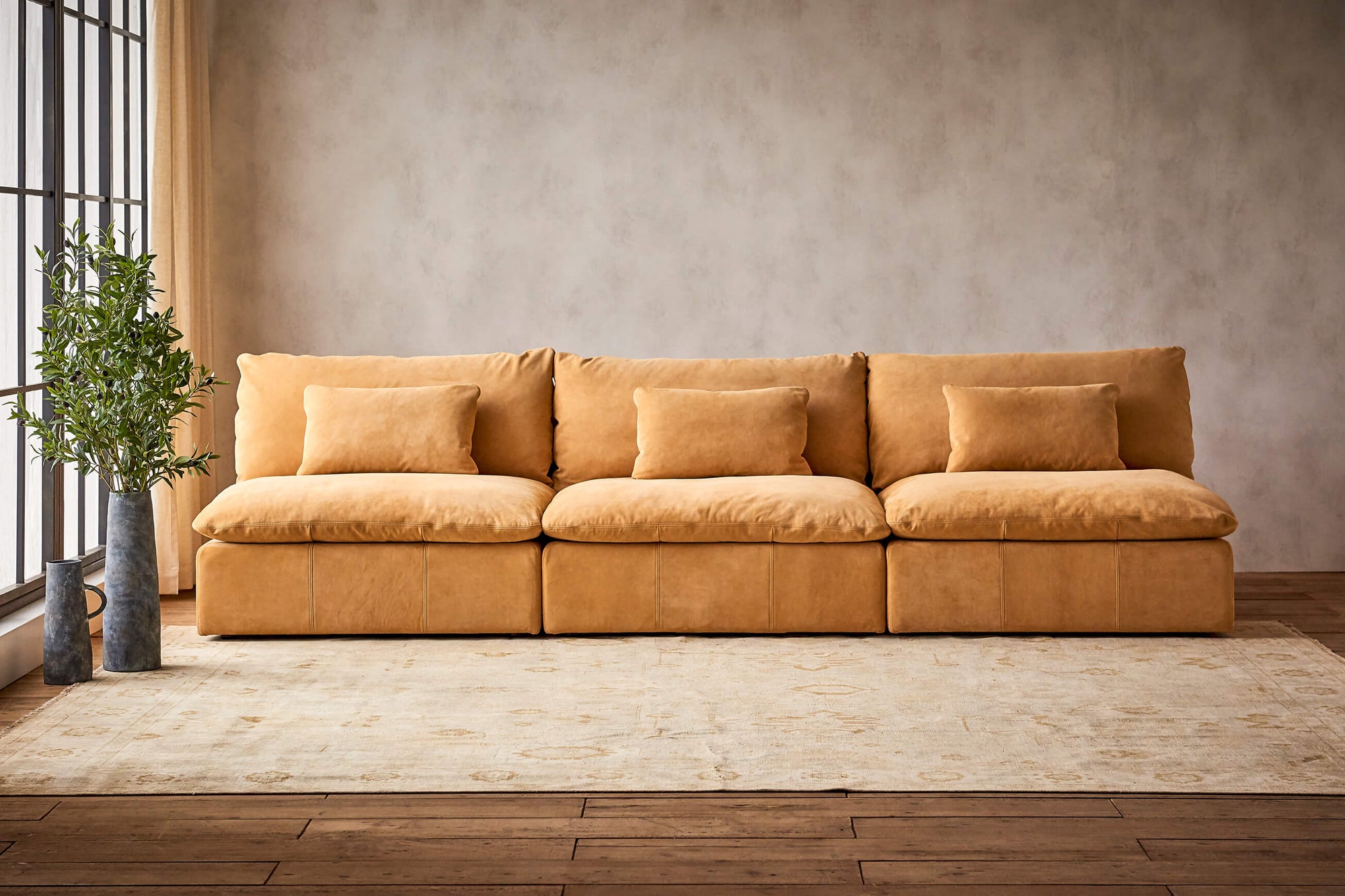 Aria Grande Sectional Sofa in Mojave Glow, a tan Meridian Leather