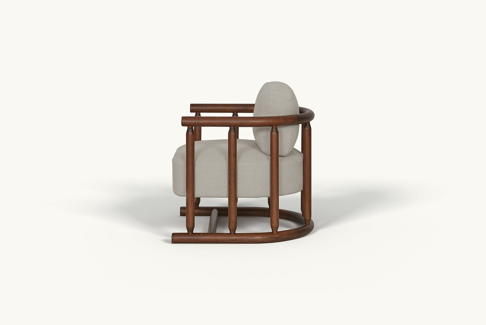 Bene Chair – Historic Charm – Sixpenny