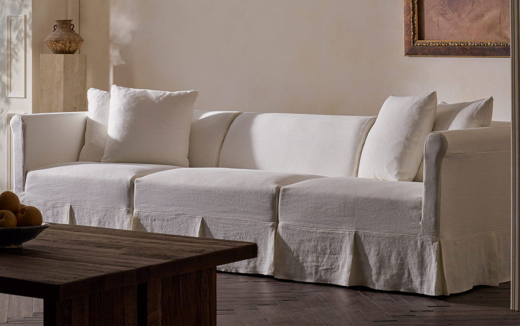 Dalia Sectional by Sixpenny