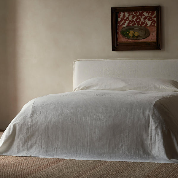 Neva Queen Bed – Dreamy Comfort – Sixpenny Neva Queen Bed – Dreamy Comfort – Sixpenny