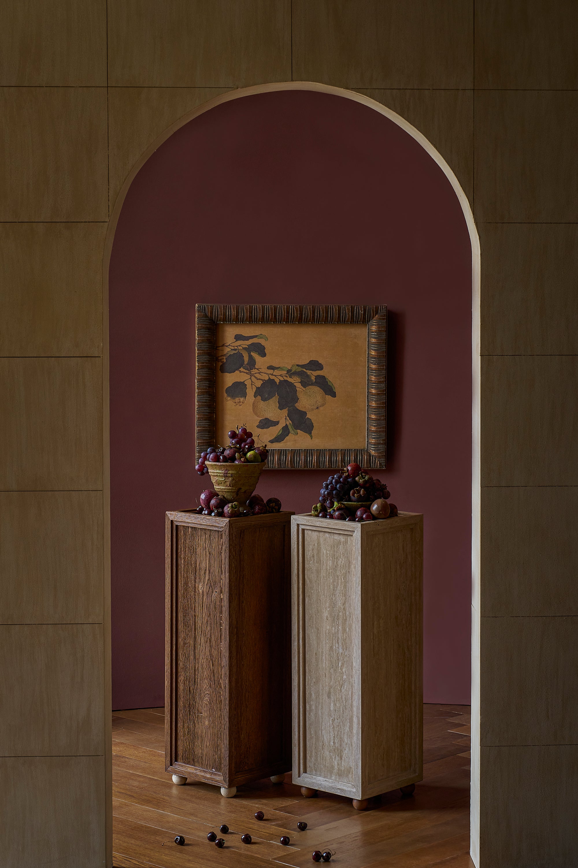 Rho Pedestal