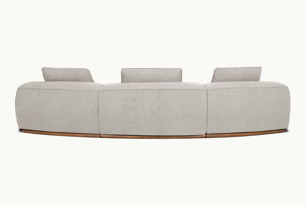 Yogi Curve Sectional – Sixpenny