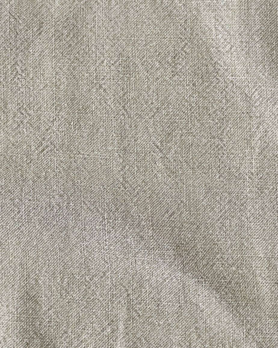 Swatch of Cracked Pepper, a medium grey-beige Light Weight Linen